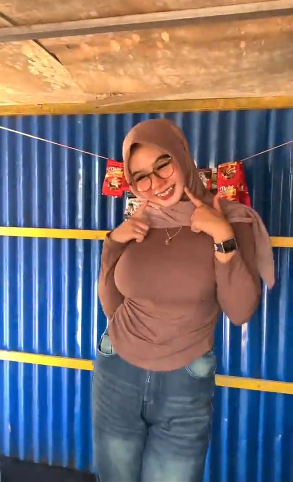 tiktoker penjual es 2