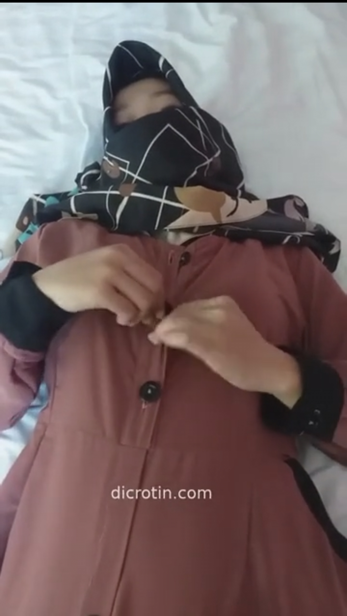 demi naik gaji