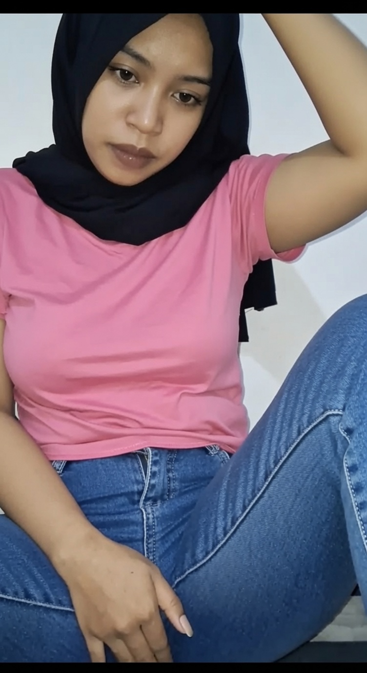 hijab beraksi