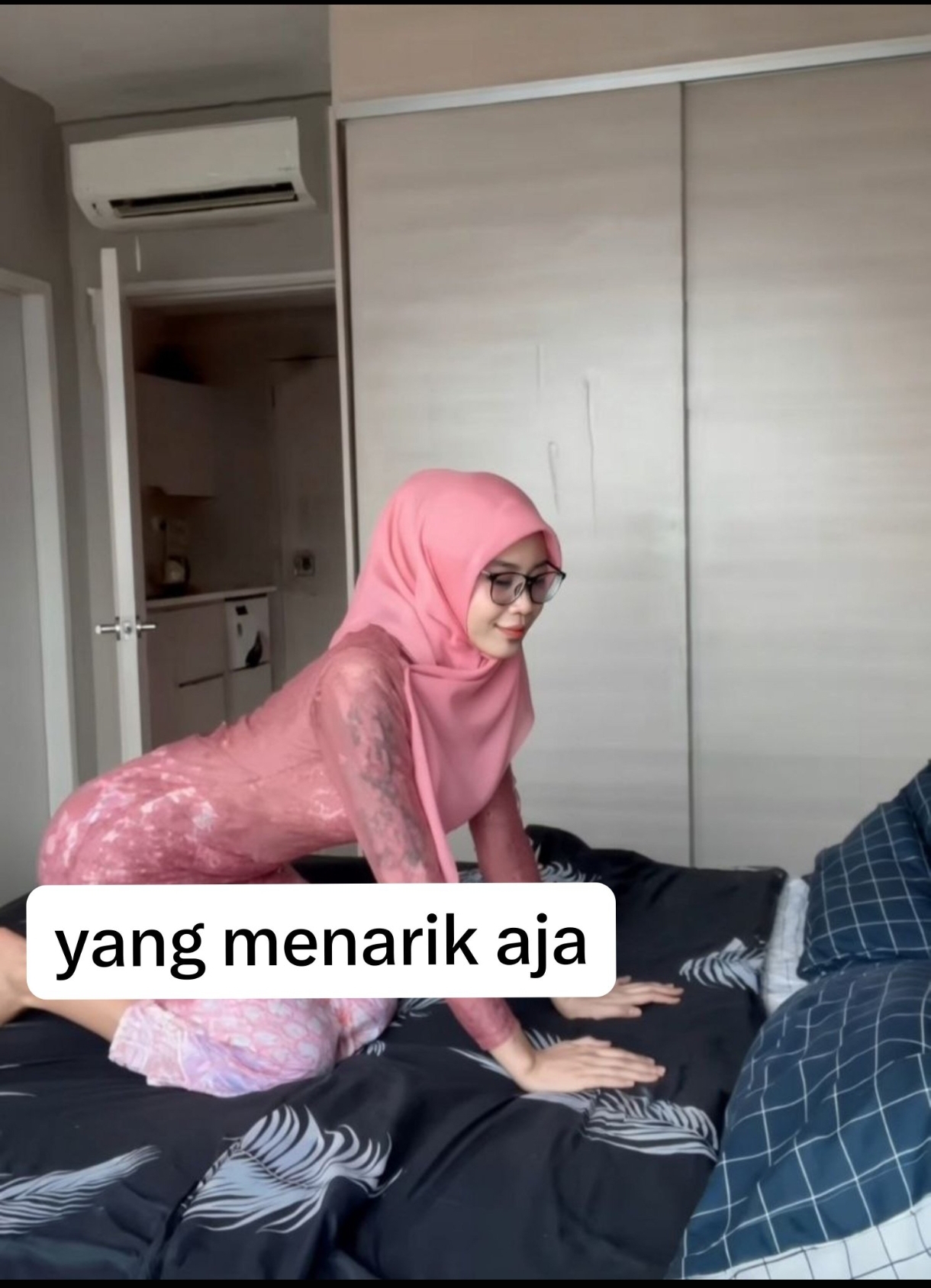 sesuai
